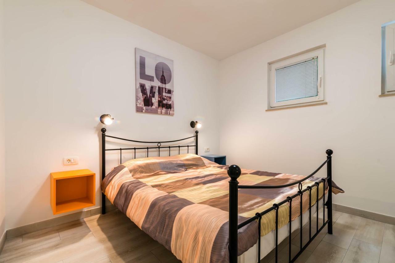 Apartman Paola Pula Exterior photo
